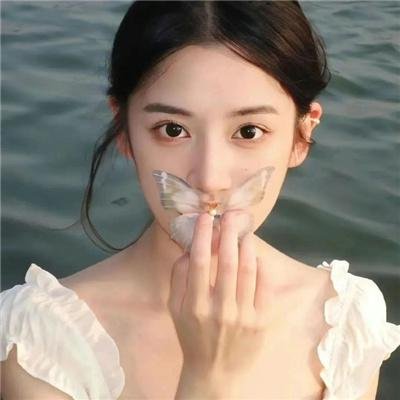 没事儿偷着乐